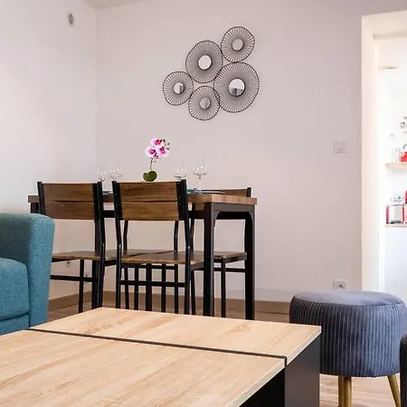Apartment Le Grand Tour - Bel T2 A Poitiers